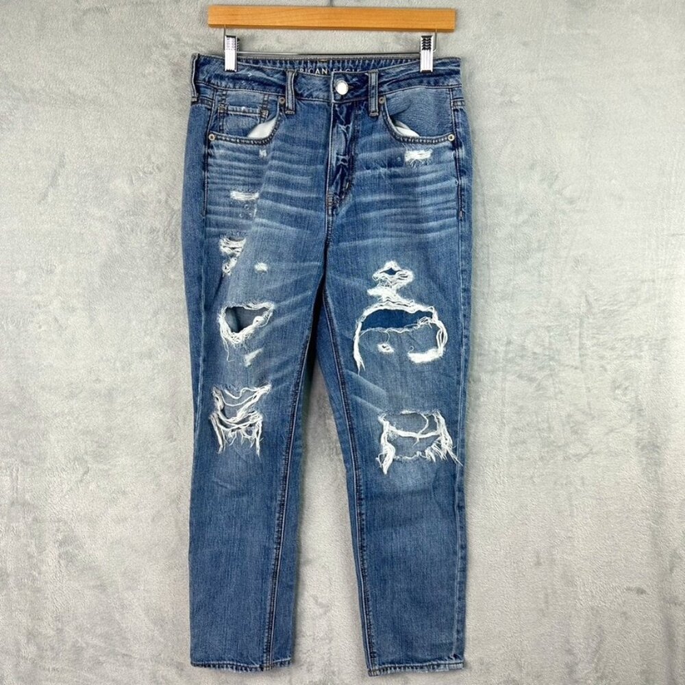 American Eagle Jeans Womens 8 Medium Wash Blue Distressed Denim‎